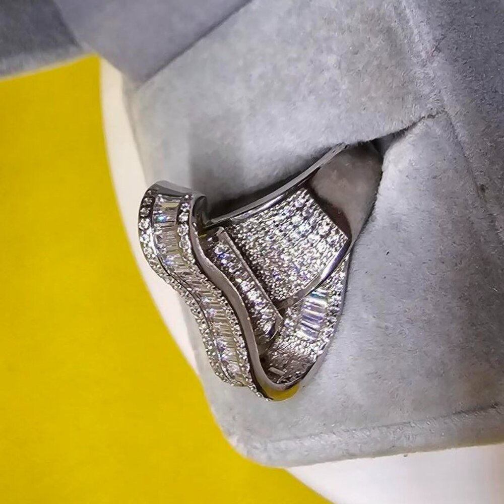 Laverna Dramatic Baguette Ring - image 4